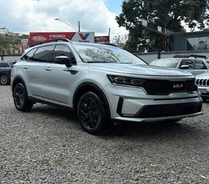 Usado RHD/LHD 2022 K-i-a So-Rento 4x4 2,5 - Product Image 1