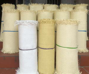 Tissu en rotin flexible pour la personnalisation de meubles modernes et l'amélioration des armoires intérieures, fabriqué au Vietnam - Product Image 1