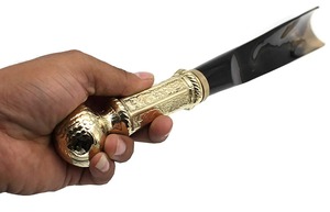 Calzador Largo de Metal, Ayuda para Calzarse, Herramienta Clásica para Ponerse los Zapatos, Herramienta Suave para Deslizar, Accesorio Diario Elegante para un Fácil Soporte del Talón - Product Image 5