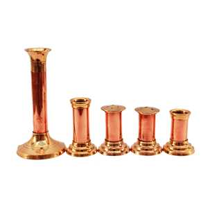 Ensemble de salières et poivrières en cuivre avec supports multifonctionnels pour la décoration de la maison - Product Image 1