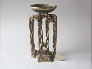 Portavelas de Aluminio de Diseño, Hecho a Mano, Ecológico, Forma Única, Decoración Elegante para el Hogar, Decoración de Mesa - Product Image 2