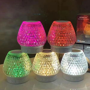 Altoparlante Wireless 5.0 Bluetooth ad alta fedeltà con luci LED lampeggianti a colori, portatile USB/FM, per dispositivi universali - Product Image 3
