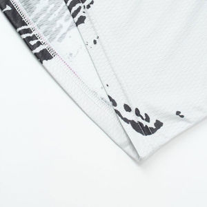 Nouvelle édition de maillots de motocross sur mesure, haute durabilité, utilisation longue durée, en polyester mesh, impression numérique, personnalisables pour les motards. - Product Image 3