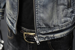 เสื้อแจ็คเก็ตฤดูหนาวผู้ชายทรงทันสมัย น้ำหนักเบา ผ้าเดนิมกันแดด กันลม ระบายอากาศได้ดี สไตล์วินเทจ แนวสตรีทแวร์ ทรงเข้ารูป - Product Image 3