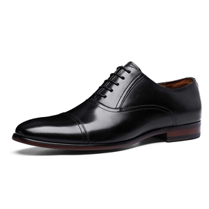 Chaussures en cuir noir pour hommes de haute qualité offrant un style raffiné et une fabrication haut de gamme, ensemble de chaussures pour hommes conçues avec une haute qualité - Product Image 5