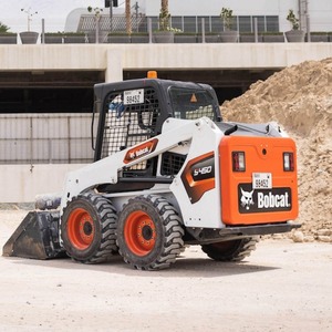 Chargeuse compacte diesel T76 la plus vendue avec moteur puissant, pompe à roulement et boîte de vitesses de chargeuse sur chenilles avant - Product Image 1