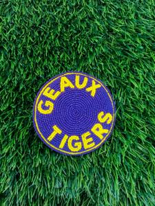 Broches perlées Vintage College fabriquées à la main à la mode papillon diamant jaune violet pour le jour du match boucles d'oreilles créoles à la mode - Product Image 5