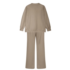 ชุดวิ่งออกกำลังกาย2ชิ้นสำหรับผู้หญิงชุดวอร์มผ้าฝ้ายมีฮู้ดแบบรูดซิปขึ้นแบบกำหนดเอง - Product Image 3