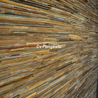 Revêtement mural insonorisant et absorbant le son en bois de teck recyclé au design géométrique moderne pour les divertissements, les maisons et les villas
