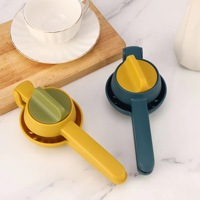 Multifunctionele Citroensap Pers Handmatige Knijp Oranje Huishoudelijke Handgemaakte Plastic Papieren Kaart Ps Juicer Modern Geel, Blauw 136G