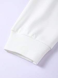 ชุดวอร์มลำลองพิมพ์ลายแบบยูนิเซ็กซ์ คอวี มีกระเป๋าหน้าอก ผ้าฝ้าย 100% ปรับแต่งได้ - Product Image 4