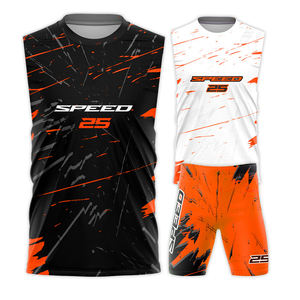 Tenue de football 7v7 sur mesure, sublimation intégrale, maillot et short pour hommes adultes, équipement d'équipe, durable, respirant, 100% polyester, entraînement - Product Image 6