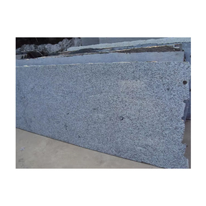 แผ่นหินแกรนิตสีขาวเสือดำจากอินเดียที่มีพื้นผิวขัดเงาและมีผิวมันวาวสูงด้วยการออกแบบตามธรรมชาติ - Product Image 2