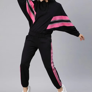 Nuevo y elegante chándal de mujer con logotipo personalizado, chándal de gran tamaño de dos piezas para mujer, precio al por mayor, chándal de mujer - Product Image 4