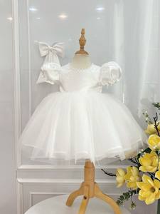 ชุดเดรสเด็กผู้หญิงสไตล์เจ้าหญิงสุดหรู ดีไซน์แบบผูกคอ ผ้าชีฟองหลายชั้น เป็นมิตรกับสิ่งแวดล้อม ราคาสมเหตุสมผล รับผลิตแบบ ODM จากเวียดนาม - Product Image 3