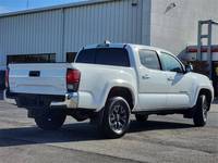 Voitures d'occasion de bonne qualité à prix abordable Toyota Tacoma 4x4 SR5 V6 4 portes Double Cabine 5.0 pieds SB Voitures d'occasion à vendre