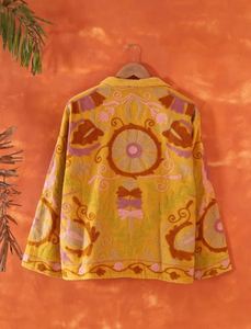 เสื้อแจ็คเก็ตสั้นผ้ากำมะหยี่ทำมือสไตล์วินเทจลายซูซานีสำหรับฤดูหนาว | เสื้อแจ็คเก็ตโบโฮขายส่ง ผ้ากำมะหยี่ปักลายซูซานี เสื้อแจ็คเก็ตโบโฮสำหรับฤดูหนาว - Product Image 2