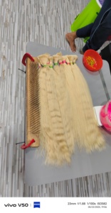 Extensions de cheveux Remy blonds naturels purs de haute qualité pour temple de donneur brut indien Paquet de cheveux humains vierges non transformés - Product Image 2