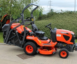 Kubota Lawn Mower Diesel <b>Engine</b> Lawn Care Machine Ready For Shipping Worldwide - Product Image 3
