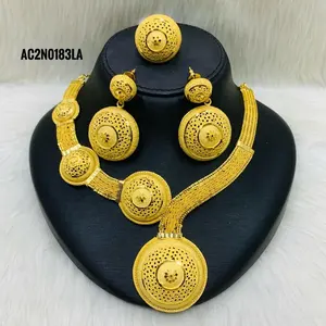 Conjunto de collar chapado en oro para mujer, joyería de moda de un gramo, lo último en estilo, los mejores diseños de collares cortos para mujer