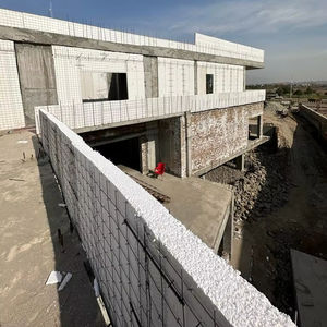 Maisons solides : systèmes isolés pour la construction urbaine - Product Image 1