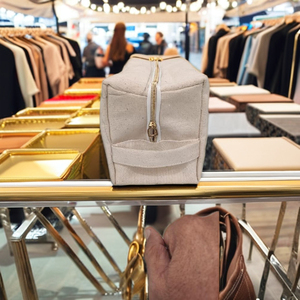 Estuches de bolsas de cosméticos de lujo Bolsas de estilo de moda Hecho PP Plástico Poliéster Fabricado Mumbai India-Exportador - Product Image 3