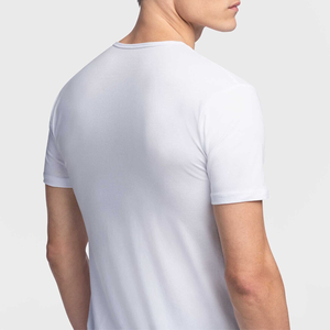 เสื้อยืดคอกลมสีขาวแห้งเร็วขนาดใหญ่ไหล่เล็กๆ100% ลายพิมพ์ผ้าฝ้ายเสื้อเปิดไหล่ - Product Image 4