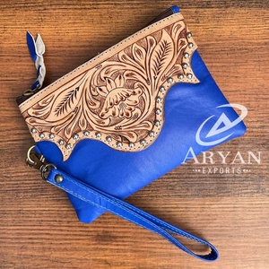 Pochette-bracelet en cuir élégante pour femmes, fabriquée à la main, grande capacité, pochette à fermeture éclair, sac à main de créateur en cuir véritable de qualité supérieure - Product Image 1