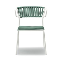 Fauteuil d'extérieur empilable avec structure en métal peint et assise en corde tressée