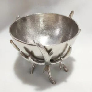 Cuenco para servir frutas de Metal dorado de primera calidad, cuenco para servir de diseño elegante para decoración del hogar, mesa a la venta - Product Image 5