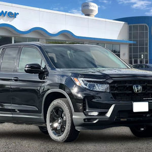 Usado en perfecto estado 2024 Honda Ridgeline Black Edition AWD con asientos de cuero Interior oscuro - Product Image 1