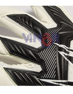 Gants de gardien de but de football en caoutchouc professionnel de haute qualité 2026, gants de gardien de but de football personnalisés en 3D fabriqués au Pakistan - Product Image 4