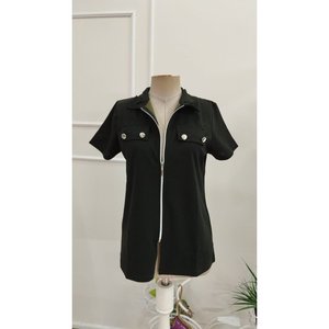 Veste à manches courtes pour femme avec fermeture éclair sur le devant et détail poche, chemisier en crêpe importé à manches courtes, 37195 - Kaki - Product Image 5