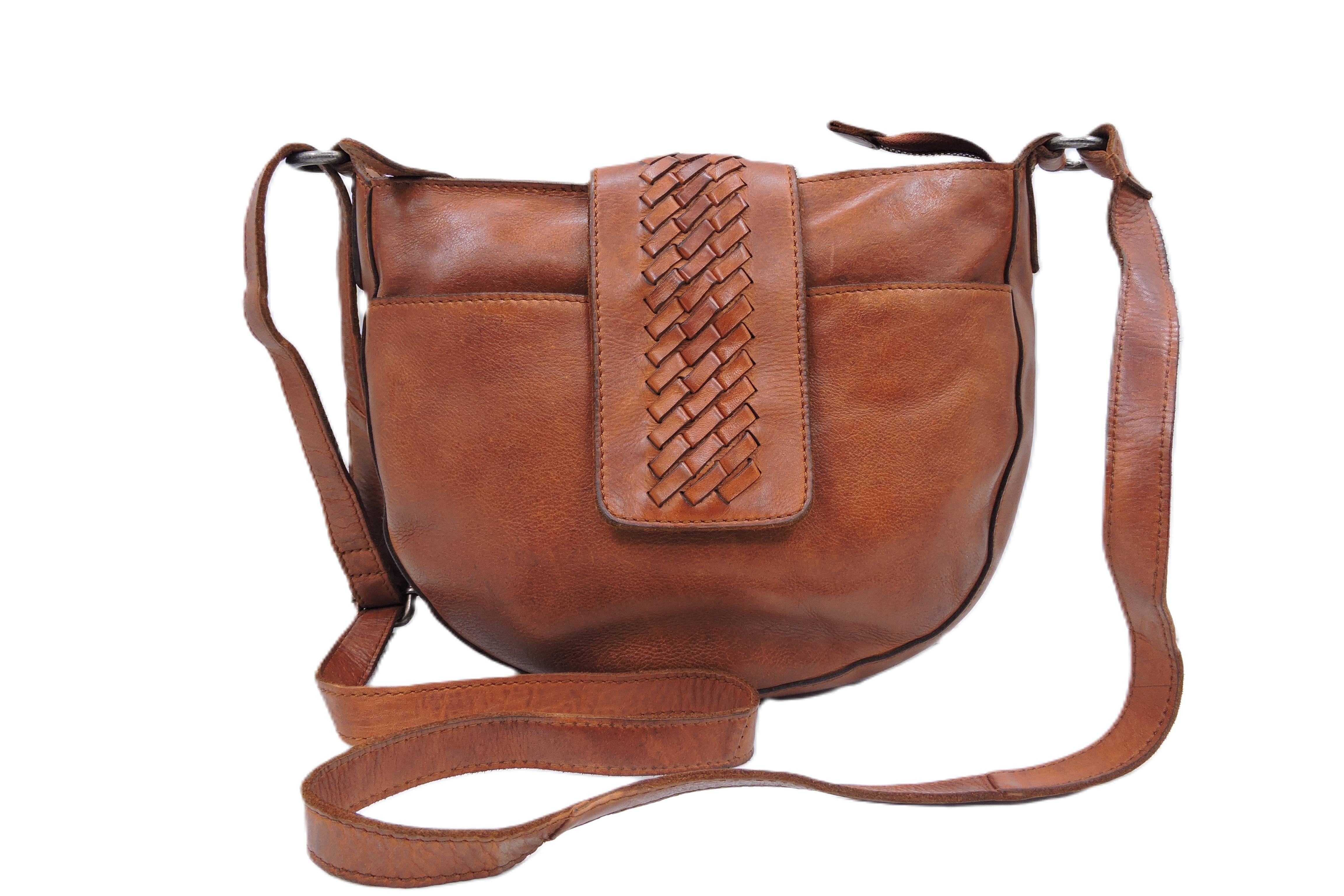 สีน้ำตาล