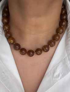 Collar de cuentas de resina hecho a mano, joyería elegante para ocasiones especiales y uso diario, accesorio de moda - Product Image 4