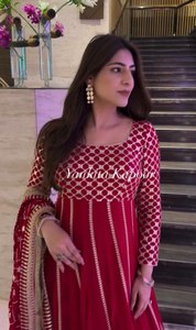 Aniversario DE BODA especial Color rojo enorme patrón de estilo largo vestido Anarkali/Salwar Kameez con borde de encaje Dupatta Set - Product Image 2