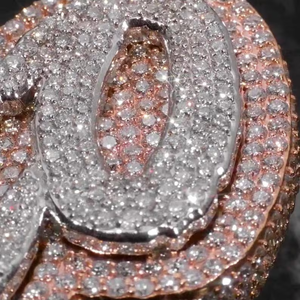Colgante de Plata de Ley 925 con Letra Personalizada Iced Out, Diamante Moissanite VVS, Estilo Hip Hop de Lujo, Alto Brillo, Estilo Drip, Para Uso Unisex - Product Image 6