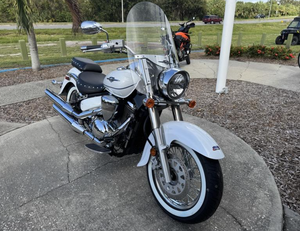 Mejores ventas nuevo 2025 Suzuki Boulevard C50T Especial - Product Image 3