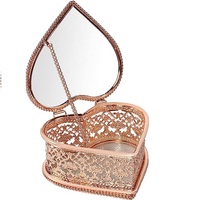 Nouveau traditionnel conçu en forme de carré en métal bijoux boîte de rangement adultes filles collier boucle d'oreille maquillage Kit stockage souvenir boîte
