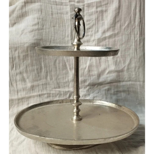 Support à gâteau en aluminium de la meilleure qualité avec support à gâteau d'affichage de couleur dorée pour les mariages, les événements, les anniversaires et autres occasions - Product Image 3