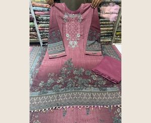 Colección de invierno de la colección Ssumaira, nuevo stock de Dhanak Store, vestido Anarkali con camisa, pantalón, estilo Dupatta Salwar Kameez - Product Image 6