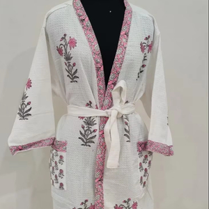 ชุดกิโมโนพิมพ์ลายดอกไม้สำหรับผู้หญิง, ชุดคลุมอาบน้ำผ้าฝ้ายสีขาวสำหรับงานปาร์ตี้พร้อมสำหรับฤดูใบไม้ผลิ - Product Image 1