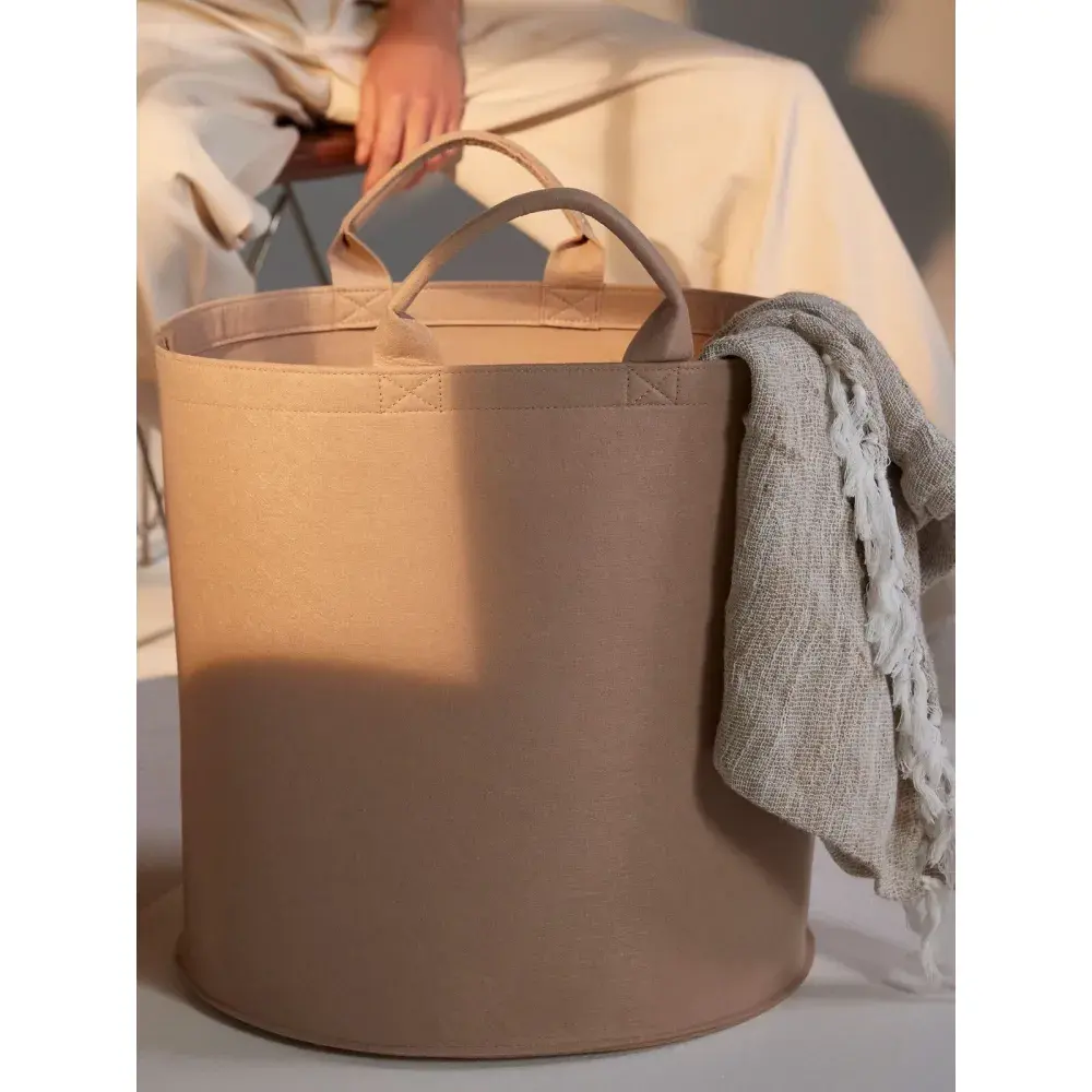 Black, charcoal melange, grey melange, Sand, Soft White