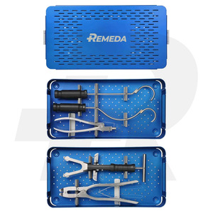 케이블 압착 블록이있는 REMEDA 정형 외과 수술 기기 세트 13 피스 최고 품질의 스테인리스 스틸 보관함 포함 - Product Image 4