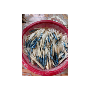 Cuillère à caviar en nacre exquise cuillère à coquille artisanale pour les repas gastronomiques, ustensile non métallique assurant inaltéré - Product Image 3