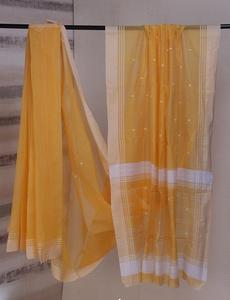 ผ้าส่าหรีผสมฝ้ายสีเหลืองพรีเมียม พร้อมขอบทอ น้ำหนักเบา สง่างาม สไตล์ชาติพันธุ์ เหมาะสำหรับงานแต่งงาน งานเฉลิมฉลอง และโอกาสต่างๆ ในชีวิตประจำวัน - Product Image 2