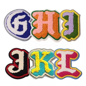 Patchs tissés en toile avec lettres de l'alphabet personnalisées, à repasser, appliqués écologiques, vente en gros, fabrication sur mesure pour chapeaux, fabriqués au Pakistan - Product Image 3
