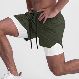 Short de sport athlétique et de gymnastique de haute qualité pour hommes, short d'entraînement et de course confortable avec logo personnalisé, double couche de poches solides - Product Image 1