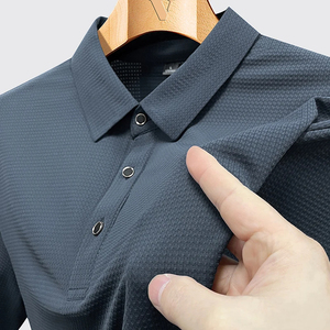 เสื้อยืดโปโลผู้ชาย2025แขนสั้นคอปกแบบเปิดลงแบบลำลองสวมหัวติดกระดุมมีให้เลือกทุกขนาดและหลายสี - Product Image 1