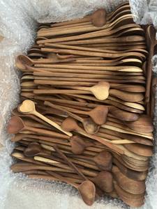 100% Cuillère en bois de haute qualité naturelle-Le logo du client de la cuillère en bois personnalisée a accepté la livraison rapide du Vietnam - Product Image 5